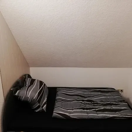 Monteur- Und Mietwohnungen Nordsachsen Lägenhet *